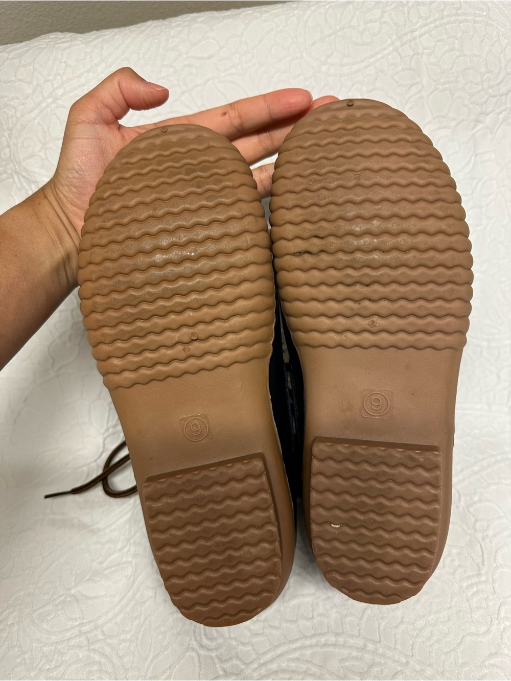 Women’s Navy Quilted Waterproof Duck Boots - Picture 5 of 7